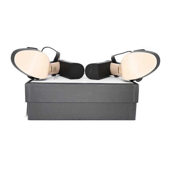 Gucci Women's 573021 GG Marmont Leather Platform Sandals - Picture 16 of 16